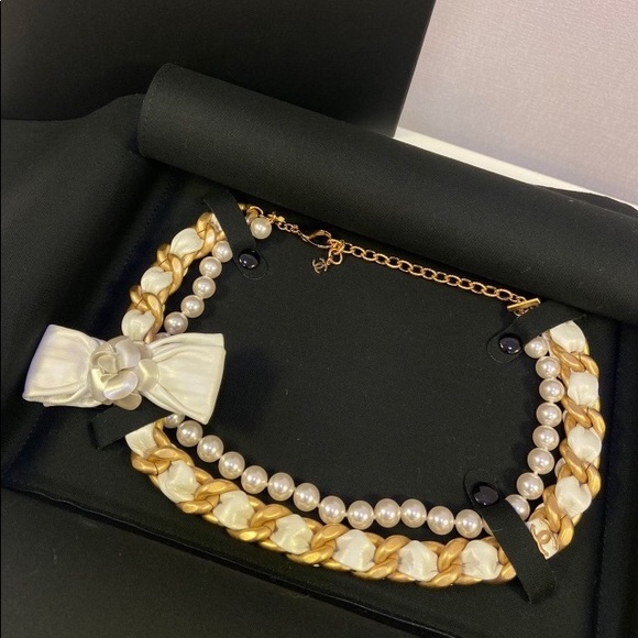 Super Rare Chanel pearl necklace - Picture 7 of 11